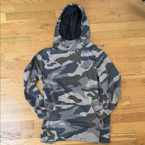 UNRL Crossover Hoodie II - Camouflage Hooded Pullover Sweatshirt - Green & Gray